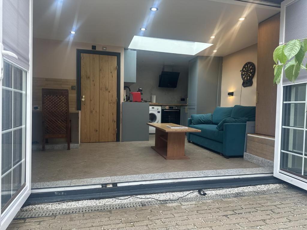 Inviting 1-bed In